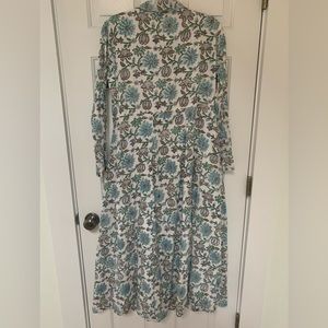 Livro Shirt Dress M *flaw to button hole see description*